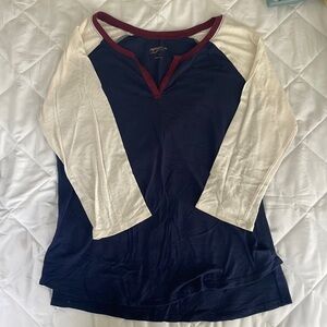 Arizona 3/4 sleeve women’s Large shirt